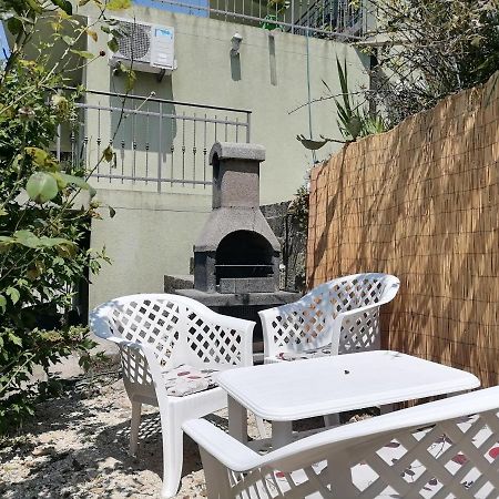 Apartments Siesta Tivat Exterior photo