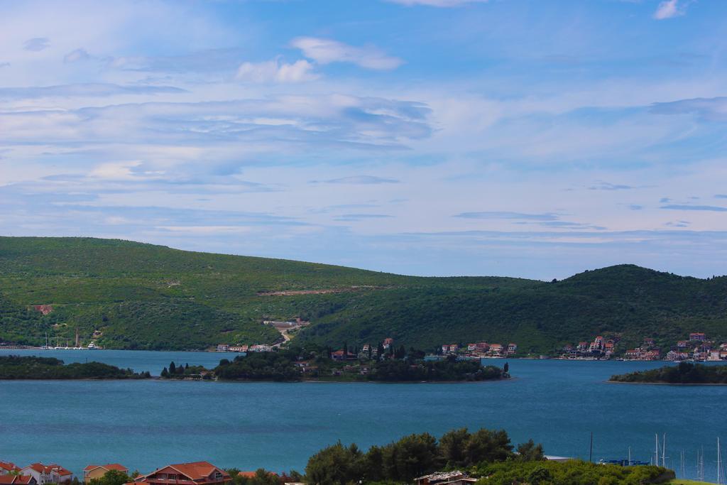Apartments Siesta Tivat Exterior photo